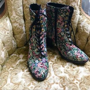 NWOT Jeffrey Campbell Floral Fabric Heeled Boots